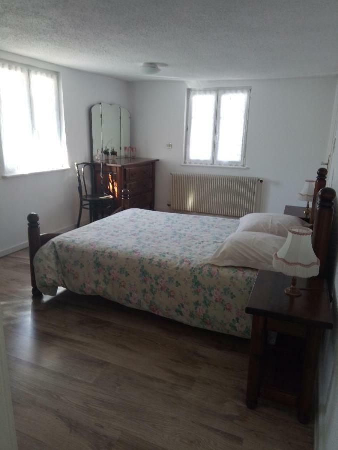 Location Alice Villa Ottrott Eksteriør billede
